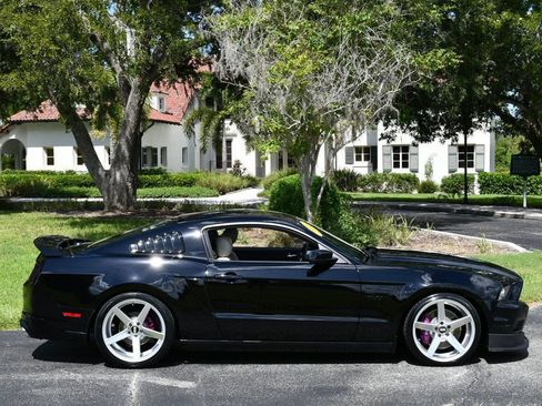Used 2013 Ford Mustang GT Premium w/ GT Track Pkg RWD image 33