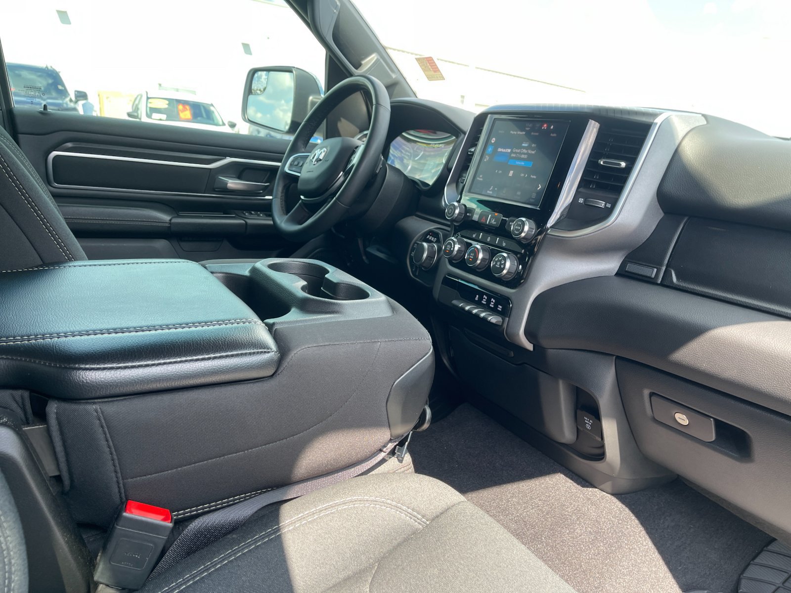 Used 2025 RAM 1500 Big Horn AWD/4WD image 17