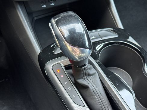 New 2026 Buick Envista Sport Touring w/ Convenience I Package FWD image 21