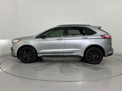 Used 2023 Ford Edge SE w/ Black Appearance Package AWD/4WD image 2