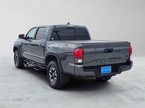 Used 2019 Toyota Tacoma TRD Off-Road w/ Technology Package AWD/4WD image 5