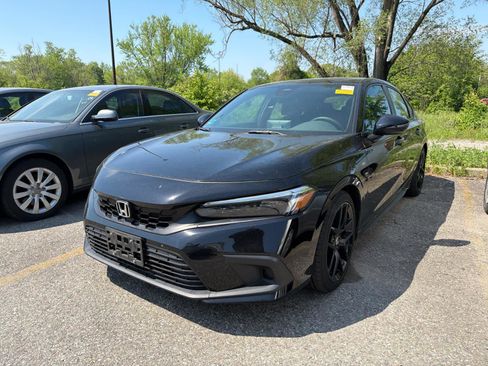 Used 2023 Honda Civic Sport image 7