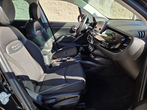 Used 2019 FIAT 500X Pop image 18