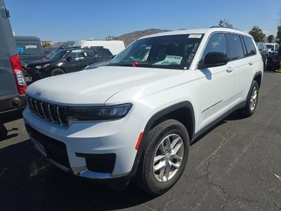 Used 2023 Jeep Grand Cherokee L Laredo
