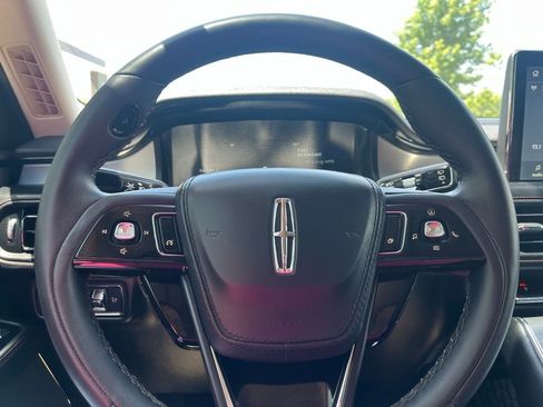 Certified 2022 Lincoln Aviator AWD w/ Premium Package image 27