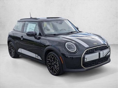 New 2026 MINI Cooper 2-Door Hardtop FWD image 7