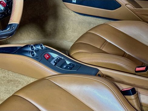 Certified 2015 Ferrari 458 Spider RWD image 17