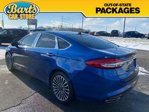 Used 2017 Ford Fusion SE w/ Fusion SE Technology Package image 4