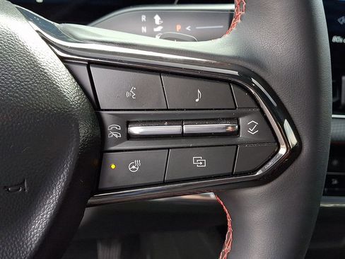 Used 2026 Chevrolet Equinox RS image 22