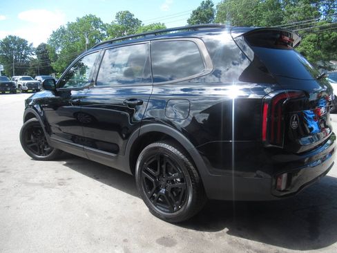 Used 2025 Kia Telluride EX X-Line AWD/4WD image 18