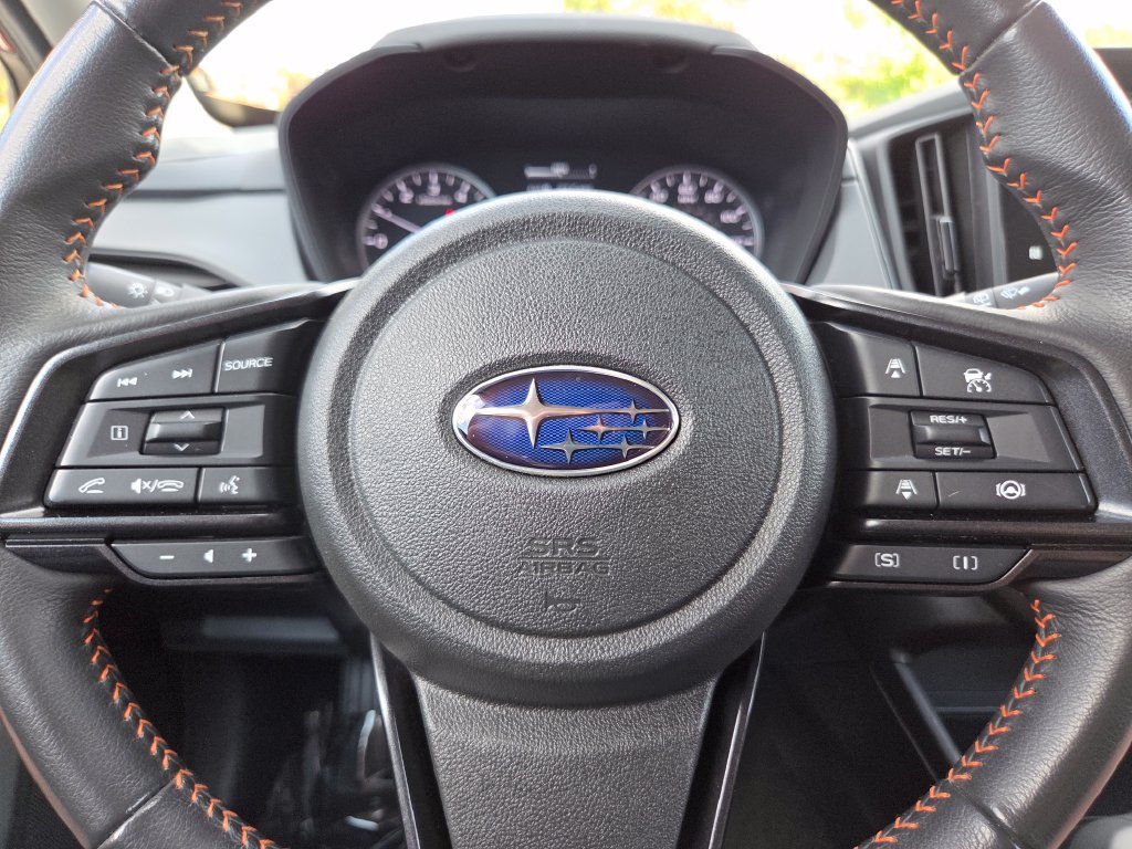 Used 2024 Subaru Crosstrek 2.5i Limited w/ Crosstrek Mirror Package AWD/4WD image 32