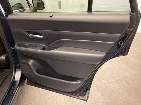 Used 2024 Toyota Grand Highlander AWD Hybrid image 30