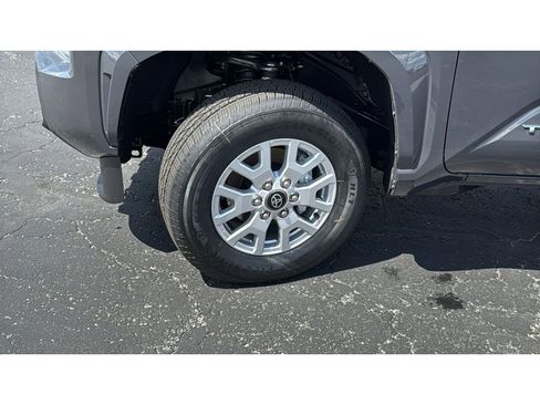 New 2026 Toyota Tacoma SR5 AWD/4WD image 10