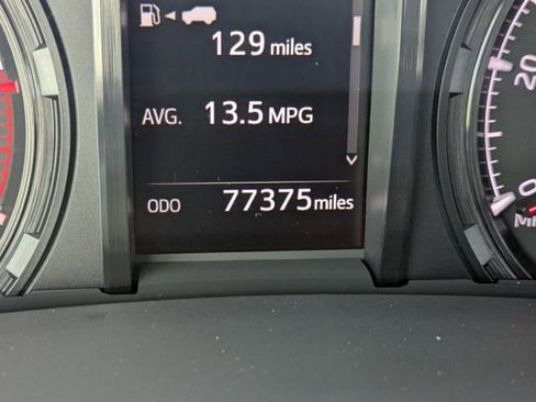 Used 2020 Toyota 4Runner SR5 Premium w/ Moonroof Package image 30