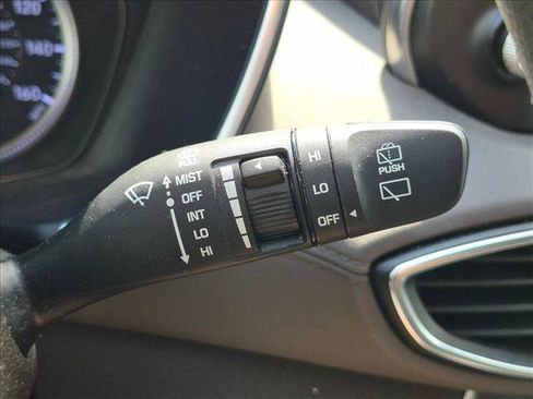 Used 2020 Hyundai Santa Fe SE FWD image 7