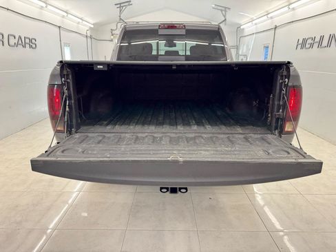 Used 2018 RAM 1500 Outdoorsman AWD/4WD image 6