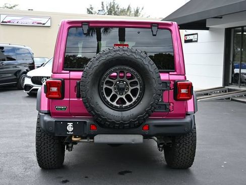 Used 2022 Jeep Wrangler Unlimited Rubicon w/ Xtreme Recon 35" Tire Package AWD/4WD image 4