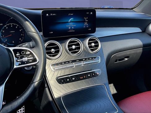 Used 2021 Mercedes-Benz GLC 300 4MATIC Coupe image 9