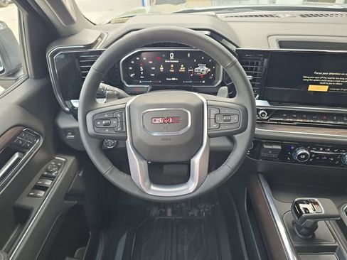 New 2026 GMC Sierra 1500 SLT w/ SLT Premium Plus Package AWD/4WD image 12