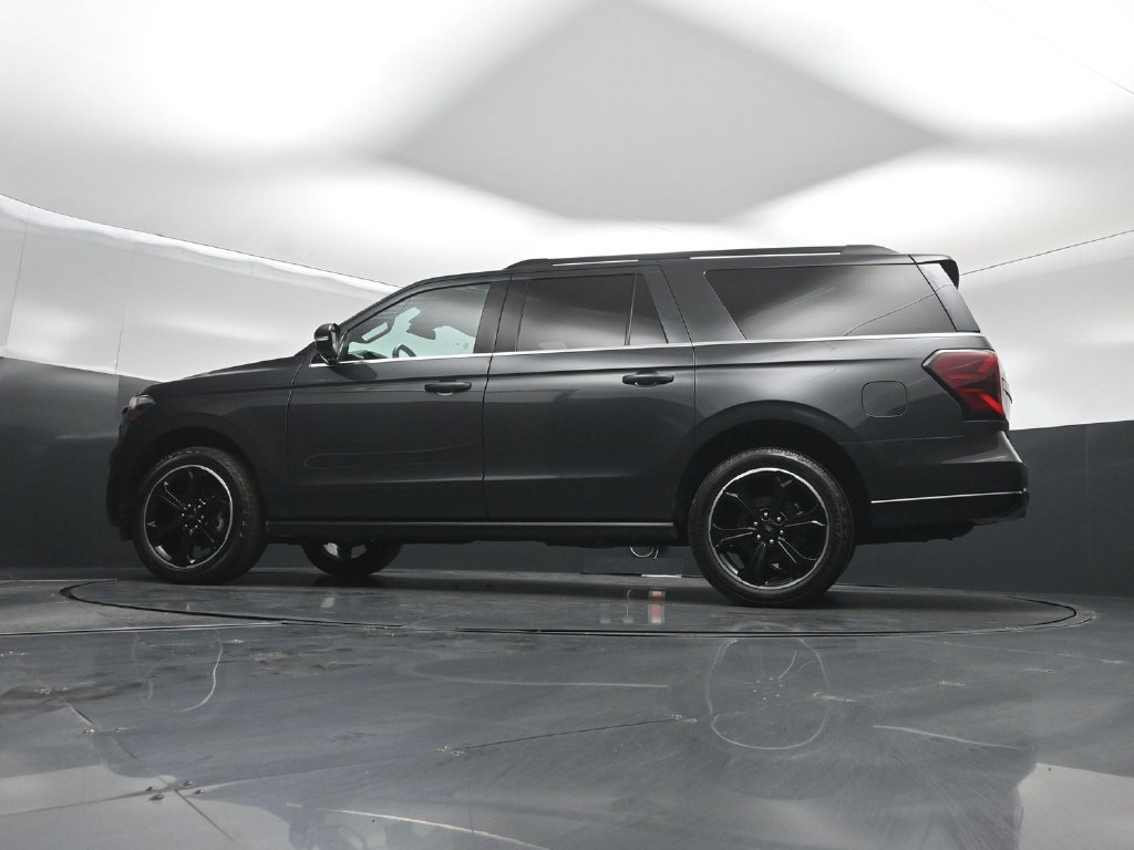 Used 2022 Ford Expedition Max Limited AWD/4WD image 51