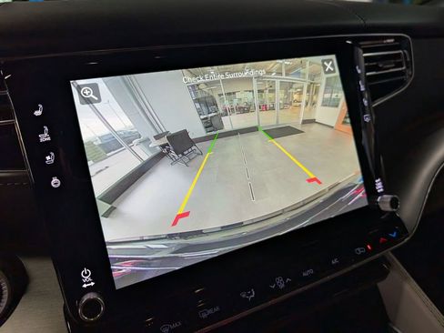 New 2026 Jeep Grand Wagoneer L Limited image 28