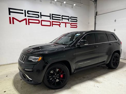 Used 2015 Jeep Grand Cherokee SRT w/ Luxury Group II image 7
