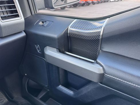 Used 2017 Ford F150 Raptor w/ Equipment Group 802A Luxury image 21