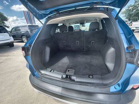 Used 2021 Ford Escape SE FWD image 24