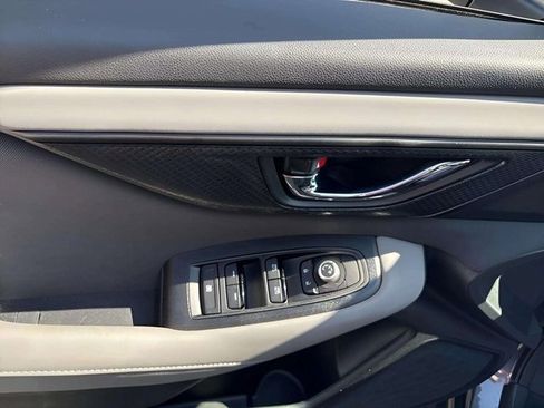 Used 2025 Subaru Outback Premium image 21