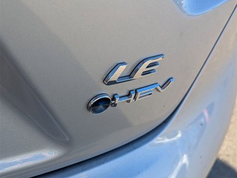 Certified 2025 Toyota Corolla LE image 8