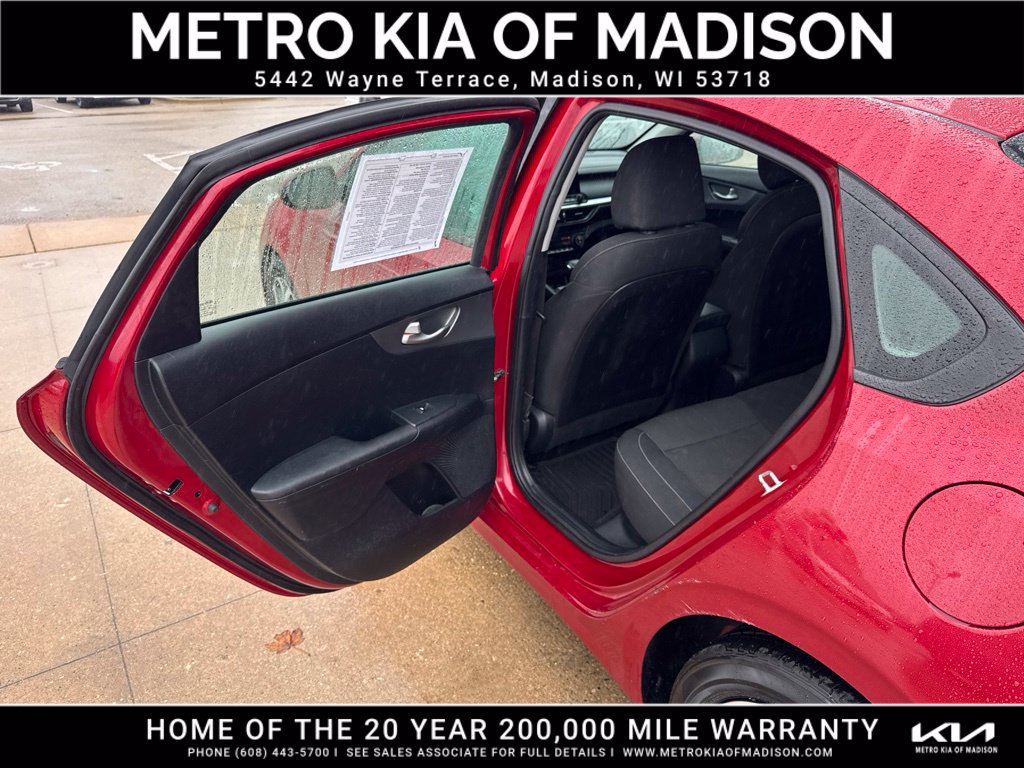 Used 2019 Kia Forte LXS FWD image 27