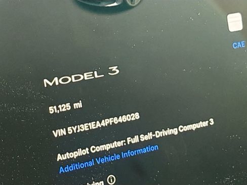 Used 2023 Tesla Model 3 Standard Range RWD image 12