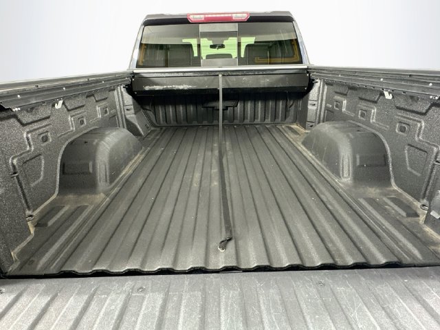 Used 2022 Chevrolet Silverado 1500 RST w/ Convenience Package II AWD/4WD image 31