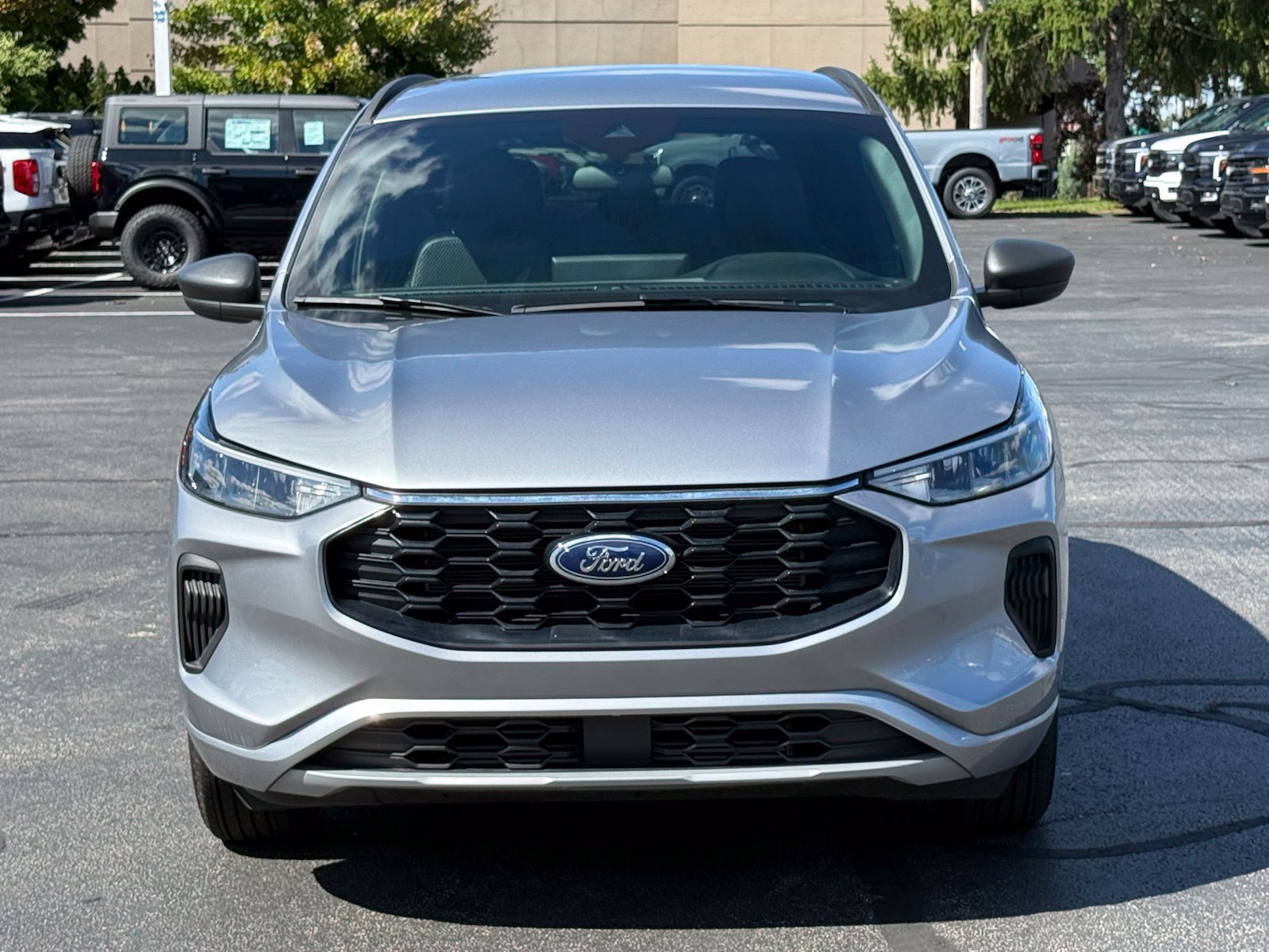 Used 2024 Ford Escape ST-Line w/ Tech Pack #1 AWD/4WD image 9
