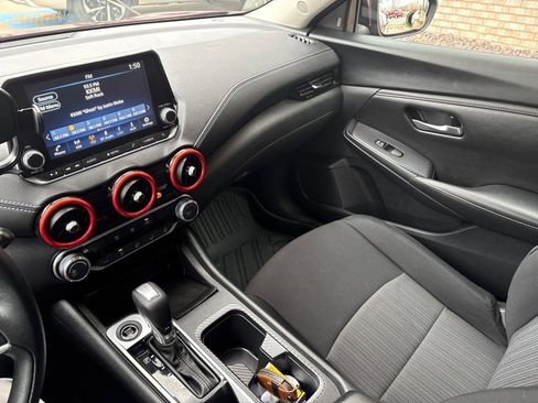 Used 2023 Nissan Sentra SV image 16