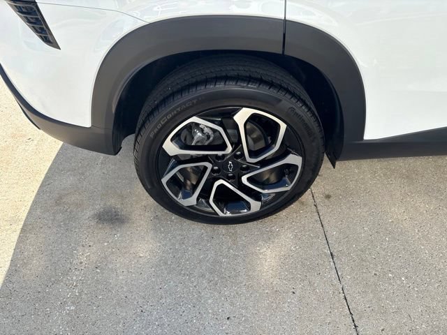 Certified 2024 Chevrolet Trax RS w/ Driver Confidence Package FWD image 10
