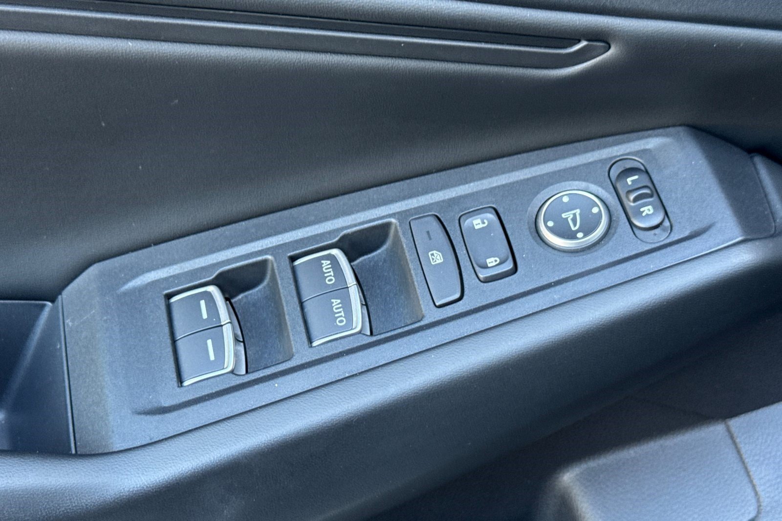 Certified 2024 Honda Accord EX image 13