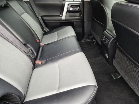 Used 2023 Toyota 4Runner SR5 Premium w/ Moonroof Package AWD/4WD image 21
