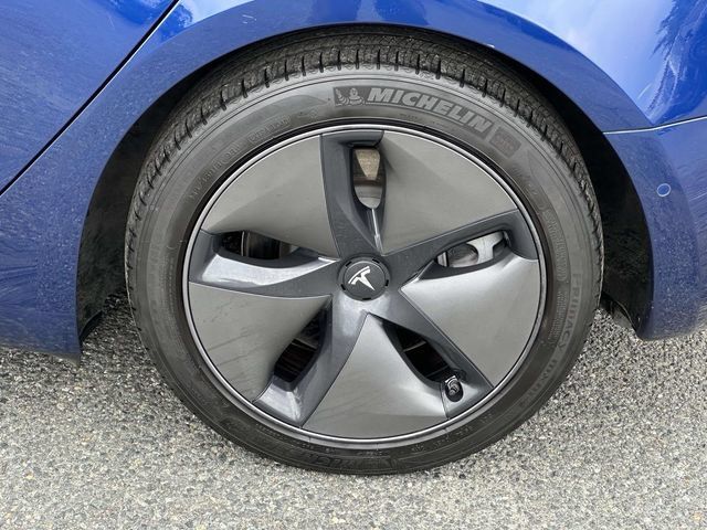 Used 2019 Tesla Model 3 Standard Range Plus RWD image 8