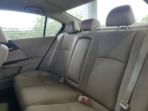 Used 2014 Honda Accord LX image 7
