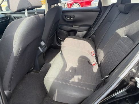Used 2024 Honda HR-V LX image 10