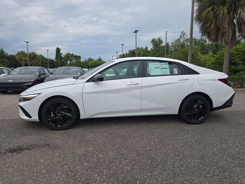 New 2026 Hyundai Elantra Sport FWD image 3