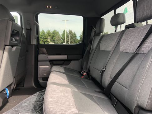 New 2026 Ford F250 XLT w/ XLT Premium Package image 11