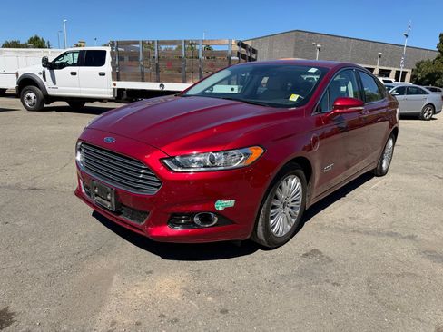 Used 2014 Ford Fusion Energi Titanium w/ Driver Assist Package FWD image 1