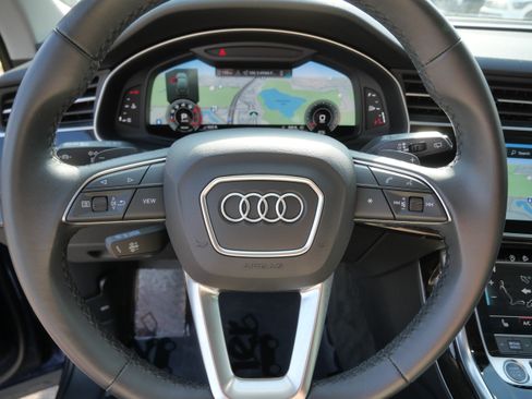 Used 2022 Audi Q7 3.0T Premium AWD/4WD image 25