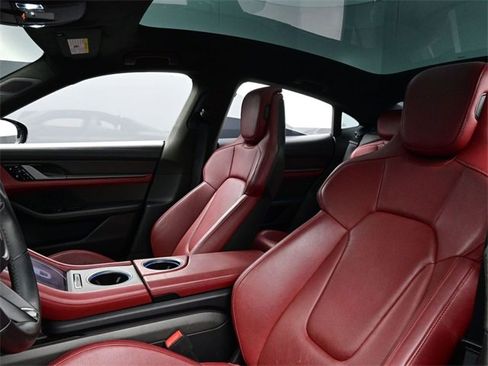 Certified 2020 Porsche Taycan Turbo S w/ Premium Package image 5