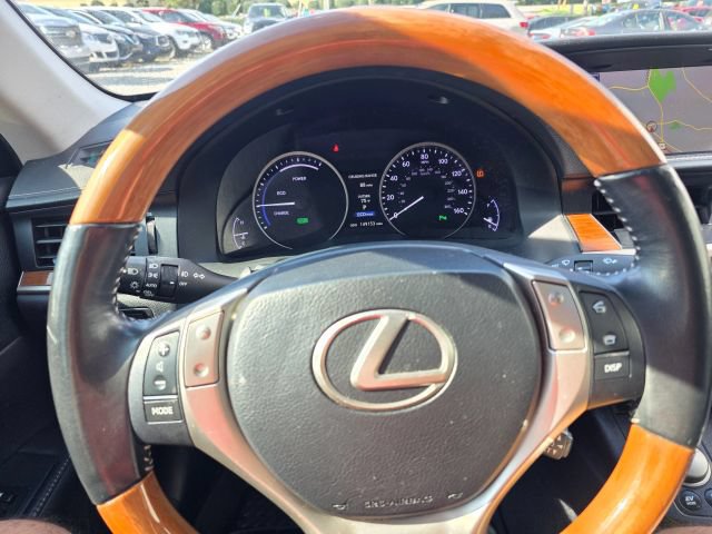 Used 2014 Lexus ES 300h w/ Luxury Package w/Bamboo Trim FWD image 16