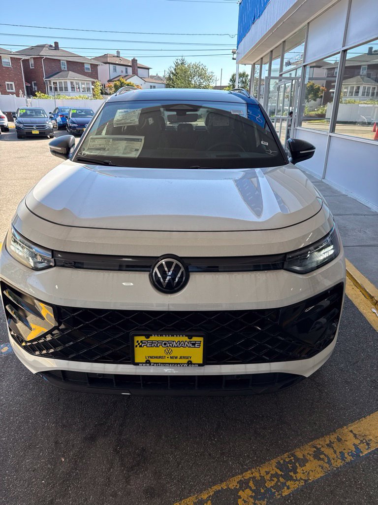 New 2026 Volkswagen Tiguan SE R-Line AWD/4WD 360° Tour