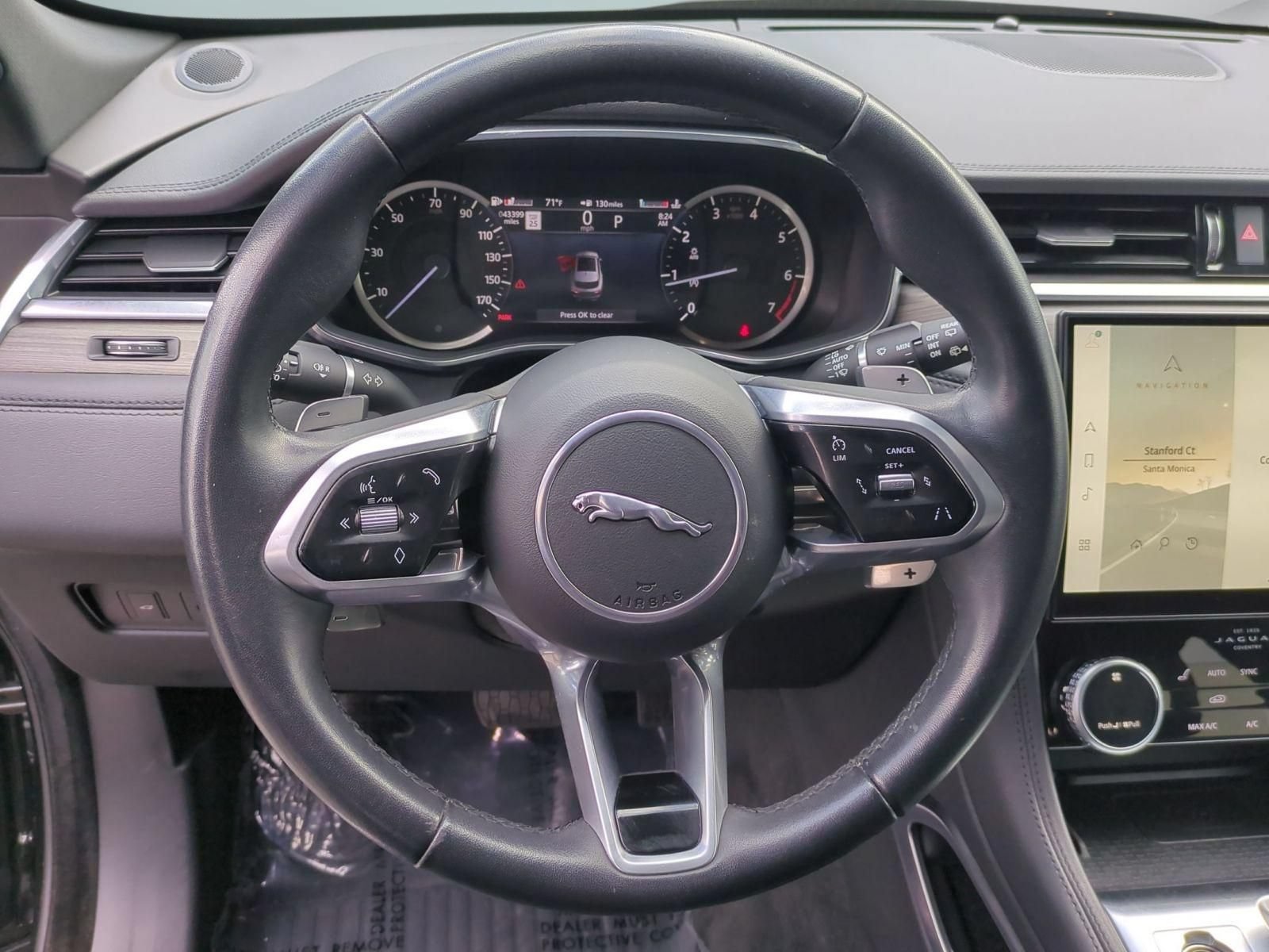 Used 2023 Jaguar F-PACE S AWD/4WD image 17