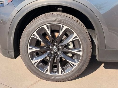 Used 2024 MAZDA CX-90 Plug-In Hybrid w/ Premium Pkg AWD/4WD image 4